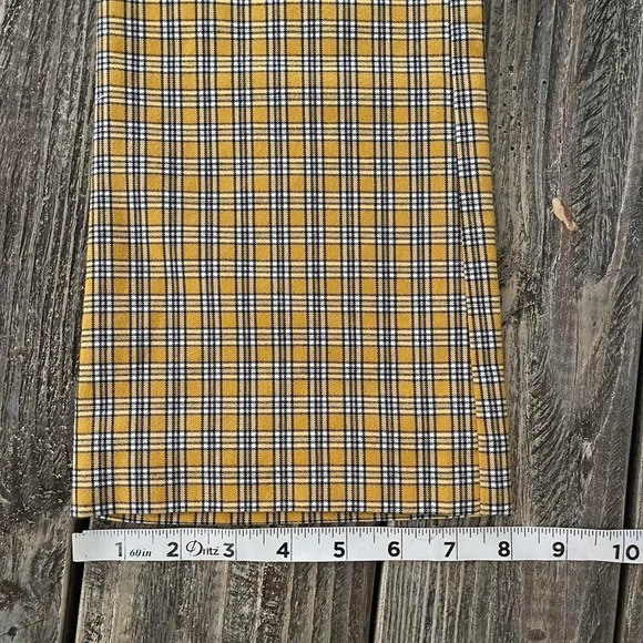 Yellow and black plaid high-waisted flare cropped pants small - Picture 7 of 8